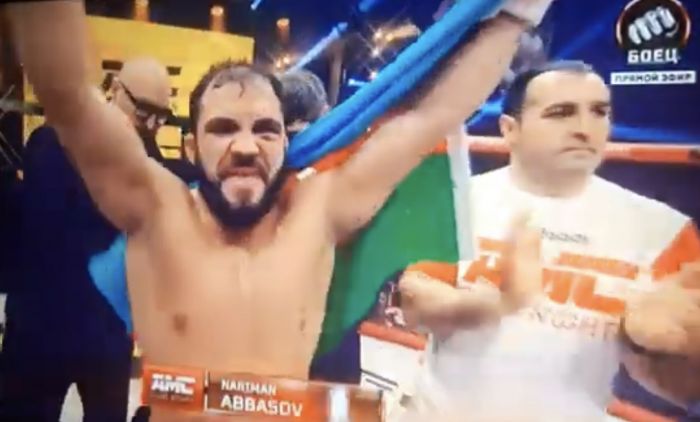 MMA döyüşçümüz Nəriman Abbasov 26-cı qələbəsini qazandı, VƏTƏNƏ KƏMƏRLƏ DÖNDÜ