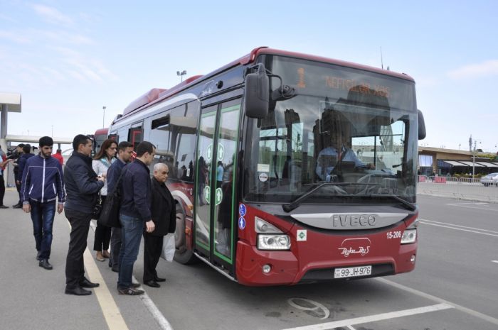 Bugündən etibarən həftəsonları avtobuslar fəaliyyət göstərəcək