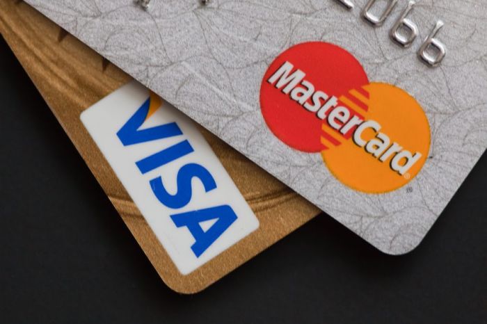 “Visa” və “Mastercard” Rusiyadakı fəaliyyətini dayandırdı - RUSİYAYA ŞOK ZƏRBƏ