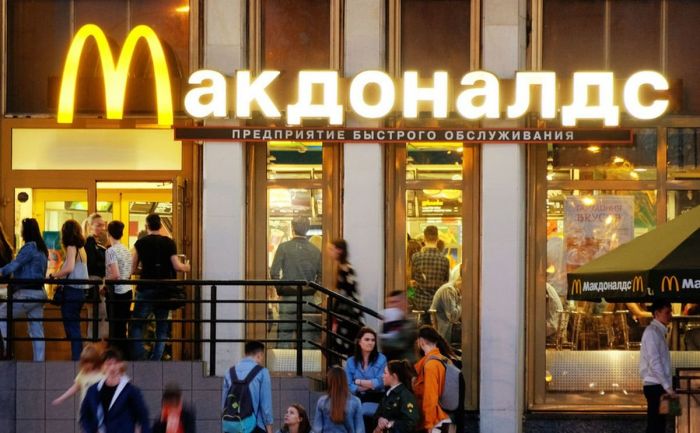 “McDonalds” da Rusiyadan getmək qərarına gəldi - 850 restoranını bağladı