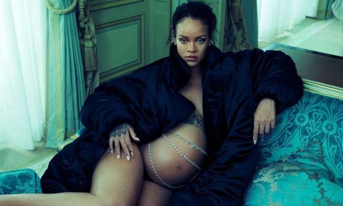 Rihanna hamilə qadınlar üçün geyim çıxaracaq