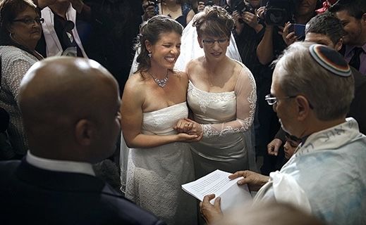 ABŞ-də eynicinsli nikahların hüquqi müdafiəsi təsdiqləndi
