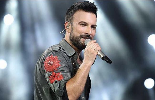 Tarkan yeni il gecəsi konsert vermək üçün 9 MİLYON QONORAR ALIB