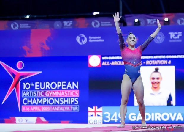 Azərbaycan əsilli Böyük Britaniya gimnastı Avropa çempionatında 3 qızıl medal qazandı