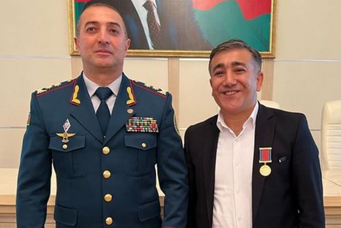 General-polkovnik Elçin Quliyev Ramil Babayevi təltif etdi - FOTOLAR