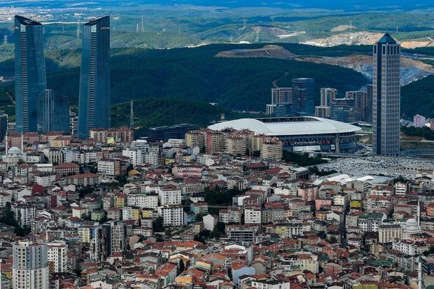 “İstanbulda ehtimal olunan zəlzələ 100 min evi dağıda bilər” - SEYSMOLOQDAN XƏBƏRDARLIQ