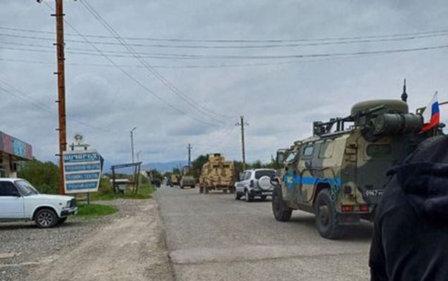 Ordumuz Xocalıda silah-sursat anbarı aşkarladı