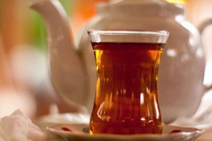 “Bakıda bir çaynik çaya 90 manat aldılar“