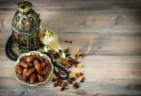 Ramazanın 11-ci gününün duası - İMSAK VƏ İFTAR VAXTI