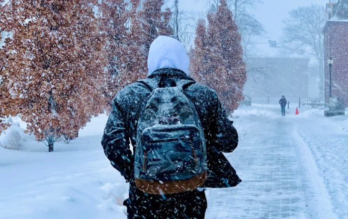 Hava şəraiti ilə bağlı sabah bu universitetlərdə dərslər onlayn olacaq