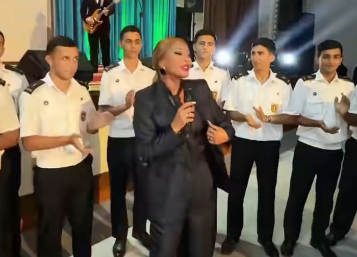 Aygün Kazımova Qurtuluş Gününü kursantlarla keçirdi - VİDEO