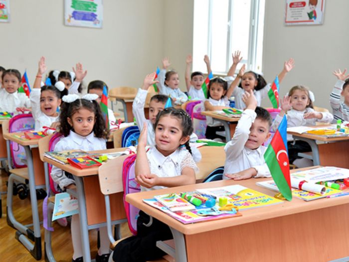 Azərbaycanda rusdilli məktəblər bağlanır - İDDİA