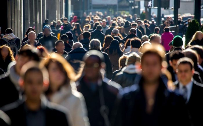 Dünya əhalisinin sayı rekorda yaxınlaşır - KRİTİK HƏDDİR