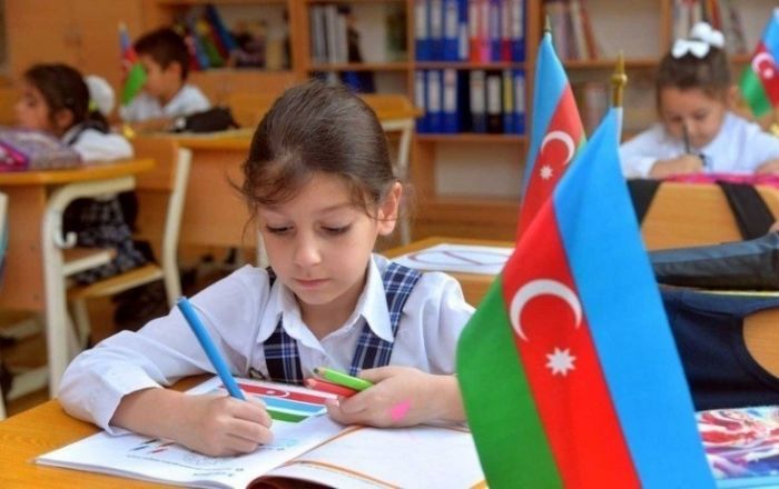 Bu ay məktəblərdə ardıcıl 5 gün dərs olmayacaq