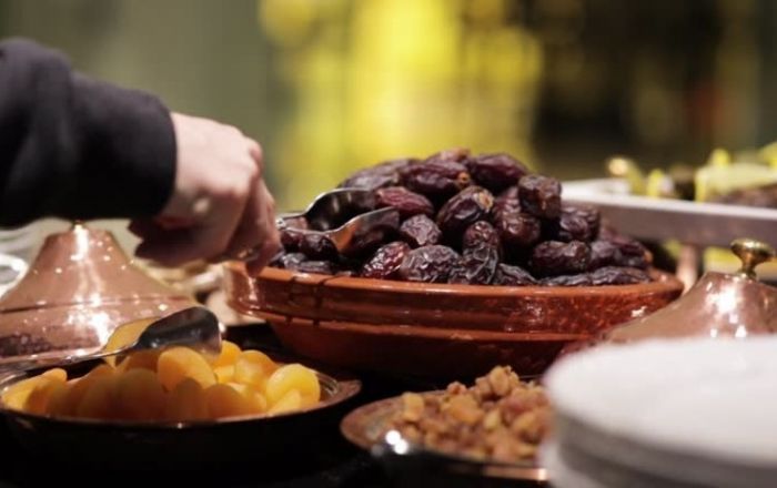 Ramazanın 15-ci gününün duası İMSAK VƏ İFTAR VAXTI