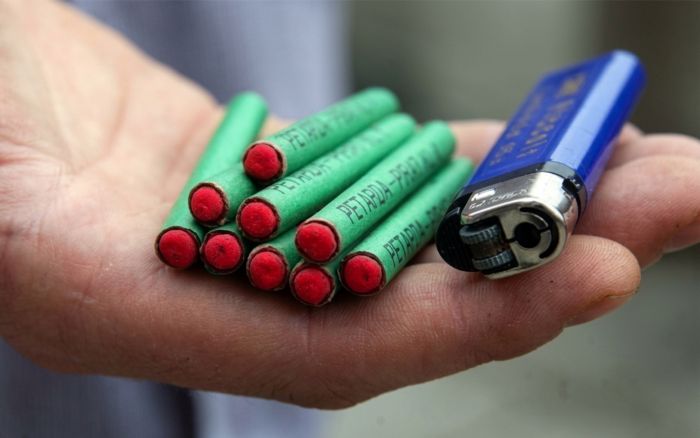 13 yaşlı uşağın barmağı amputasiya olundu - BAYRAM GÜNÜ