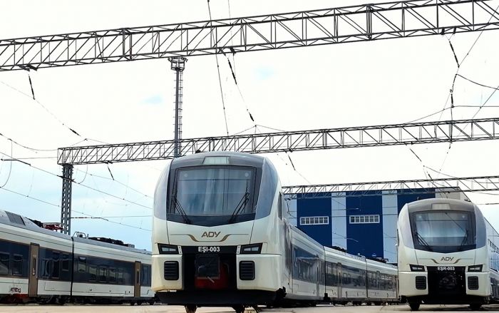 Tbilisiyə lüks vaqonda getmək 180 AZN-dir - QİYMƏTLƏR AÇIQLANDI