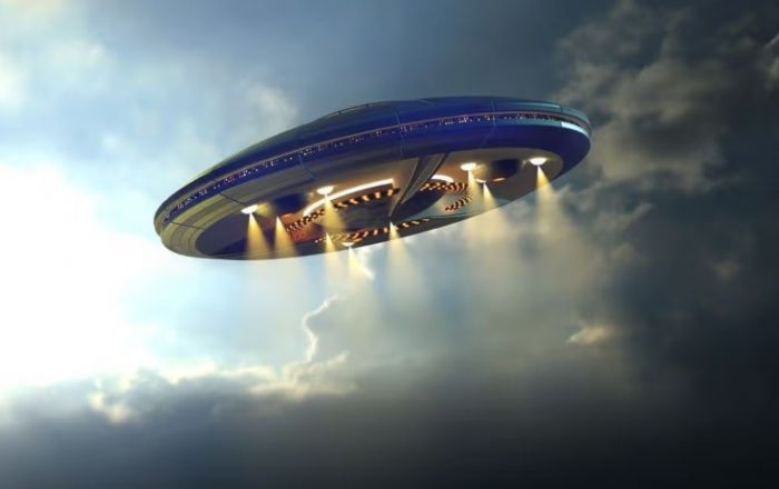 NASA rəhbəri UNO iddialarına aydınlıq gətirdi